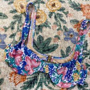 Faithfull The Brand / Revolve Bikini Top in Jemima Floral size XS